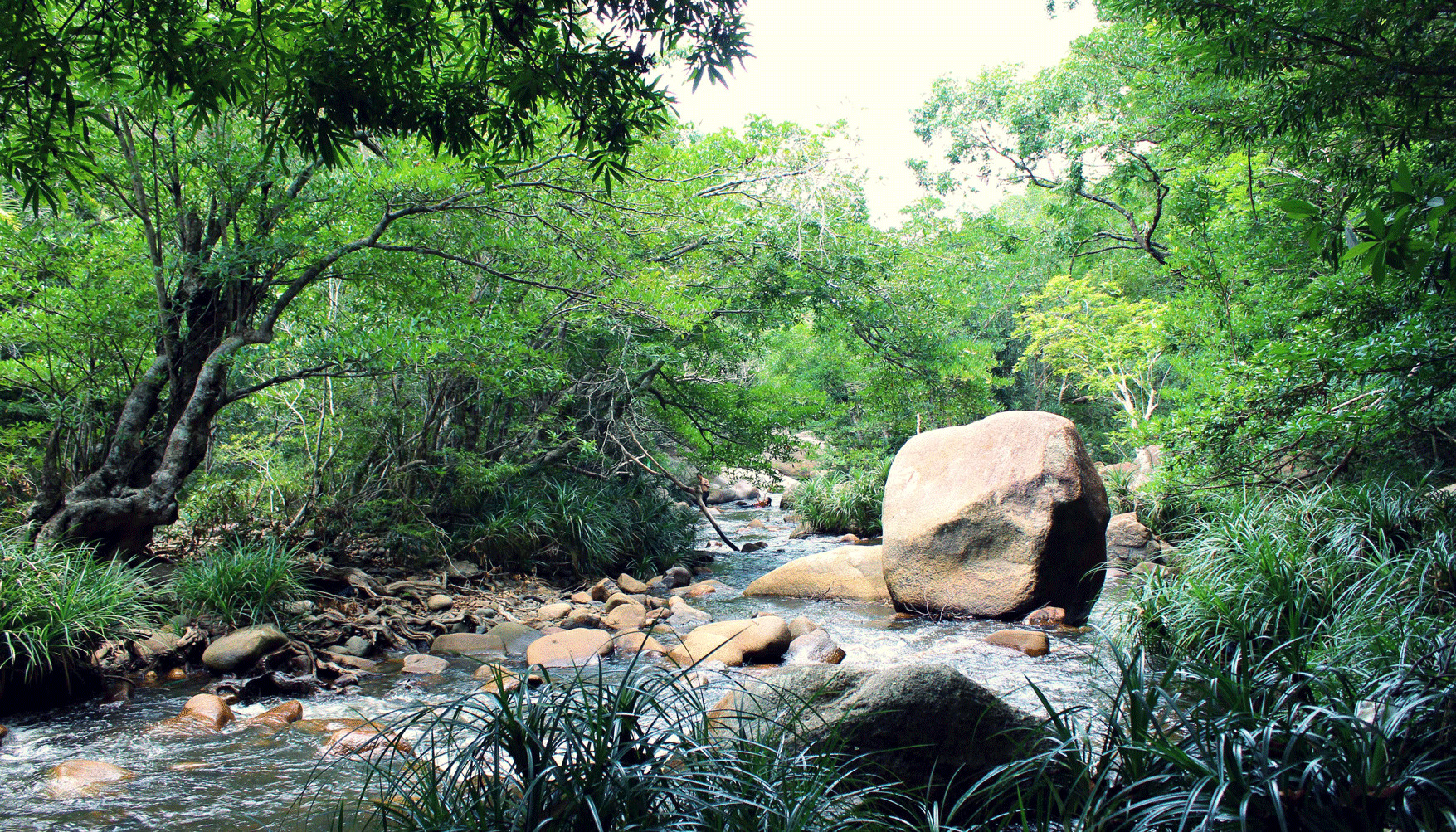 suối ba hồ nha trang
